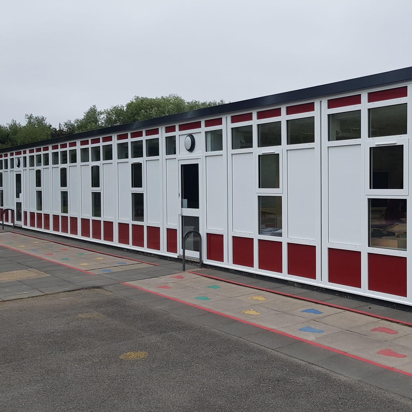 grove-academy-watford-slide-4-original.jpg?w=1024&h=1024&scale