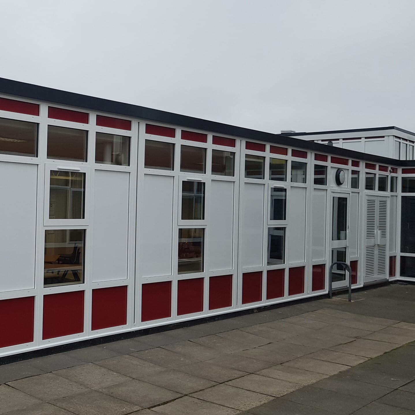 grove-academy-watford-slide-5-original.jpg?w=1024&h=1024&scale