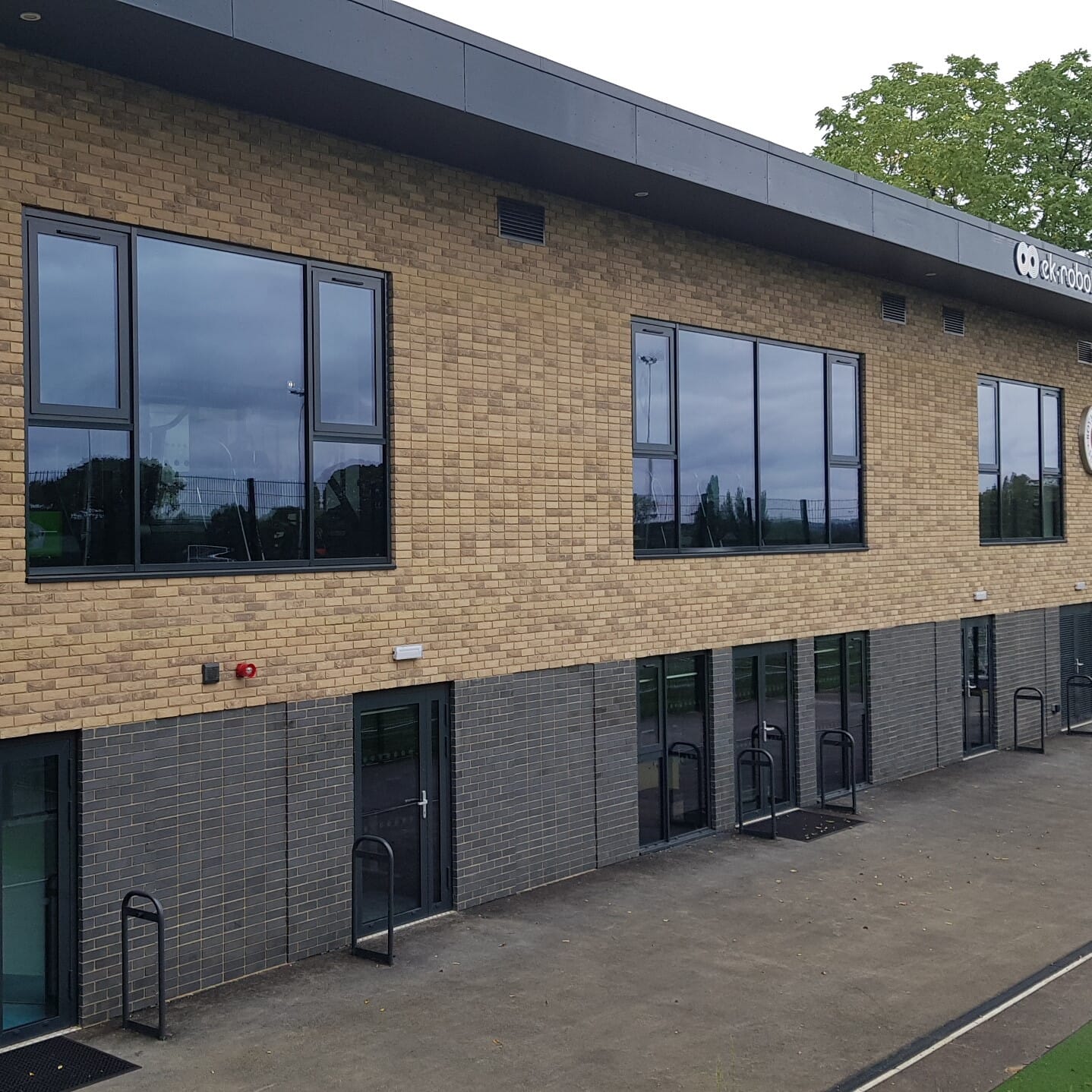 royal-latin-school-sports-complex-main-original.jpg?w=1024&h=1024&scale