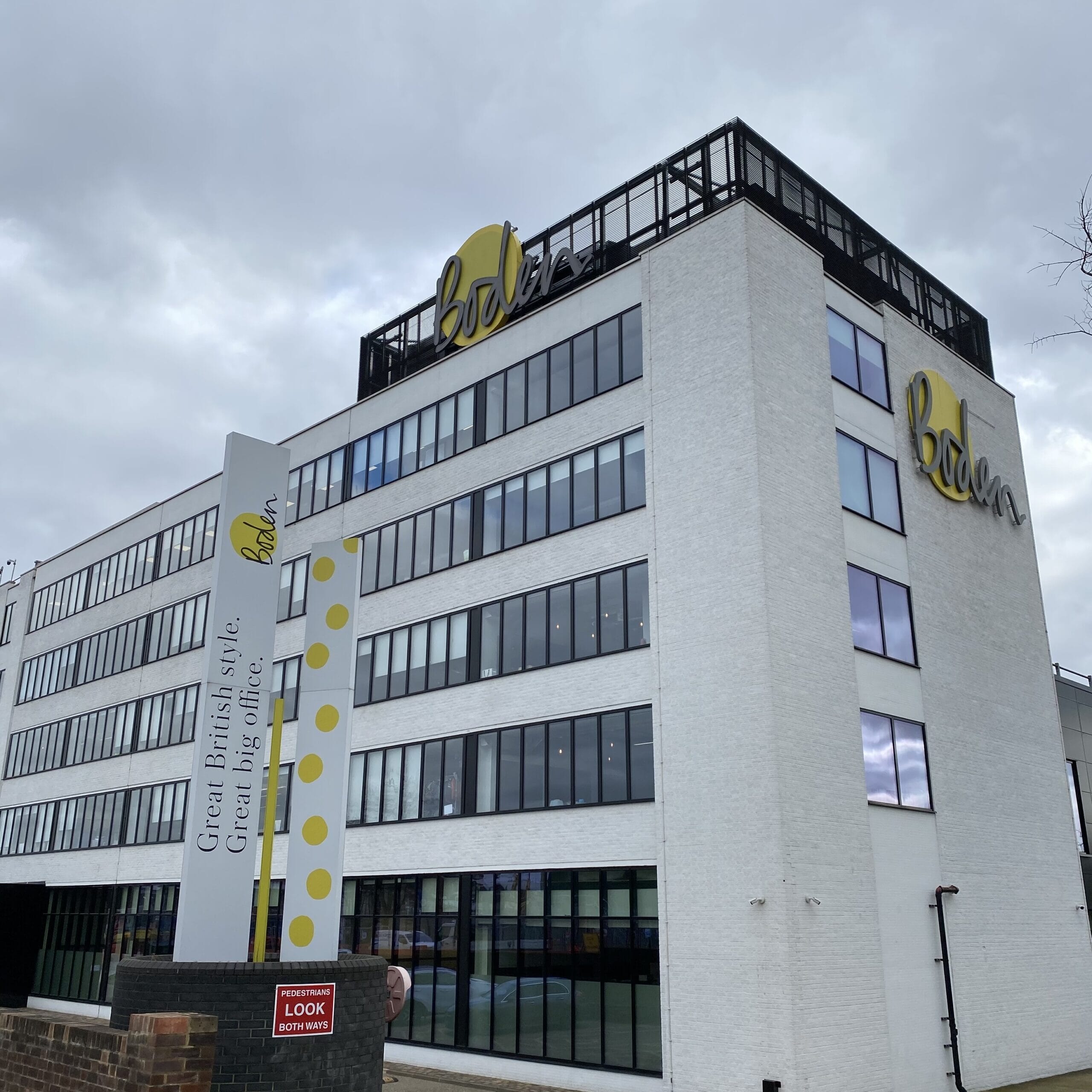 boden-house-slide-2-original-scaled.jpg?w=1024&h=1024&scale