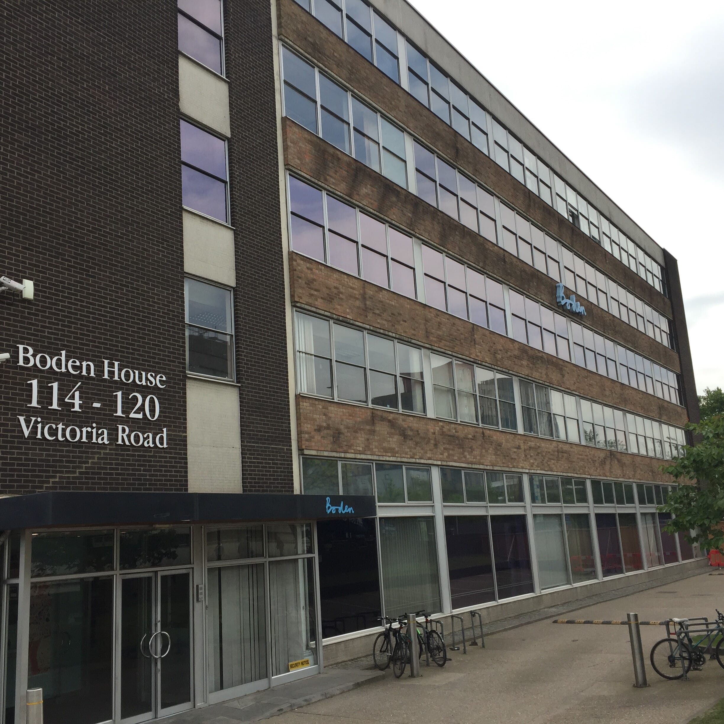 boden-house-slide-7-original.jpg?w=1024&h=1024&scale