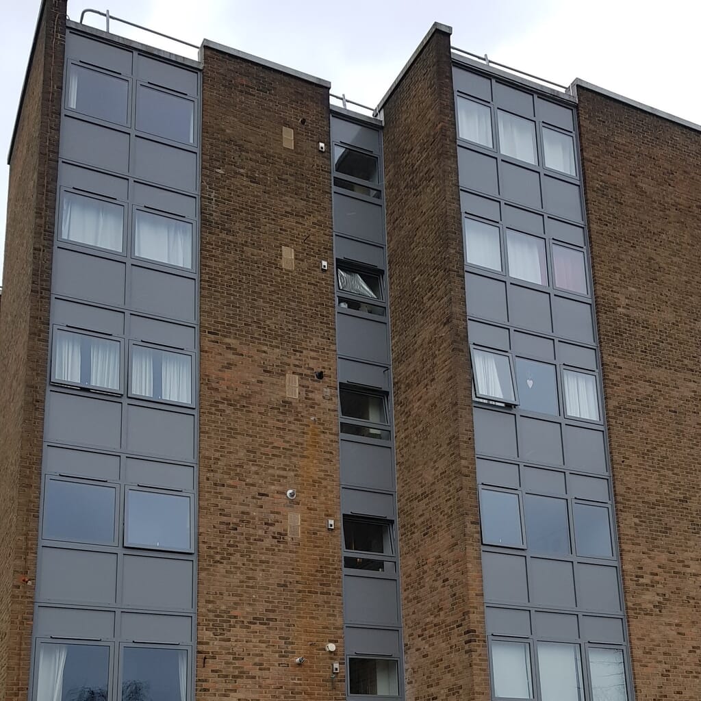 broadwater-house-weybridge-main-original.jpg?w=1024&h=1024&scale broadwater-house-weybridge-main-original.jpg?w=1024&h=1024&scale