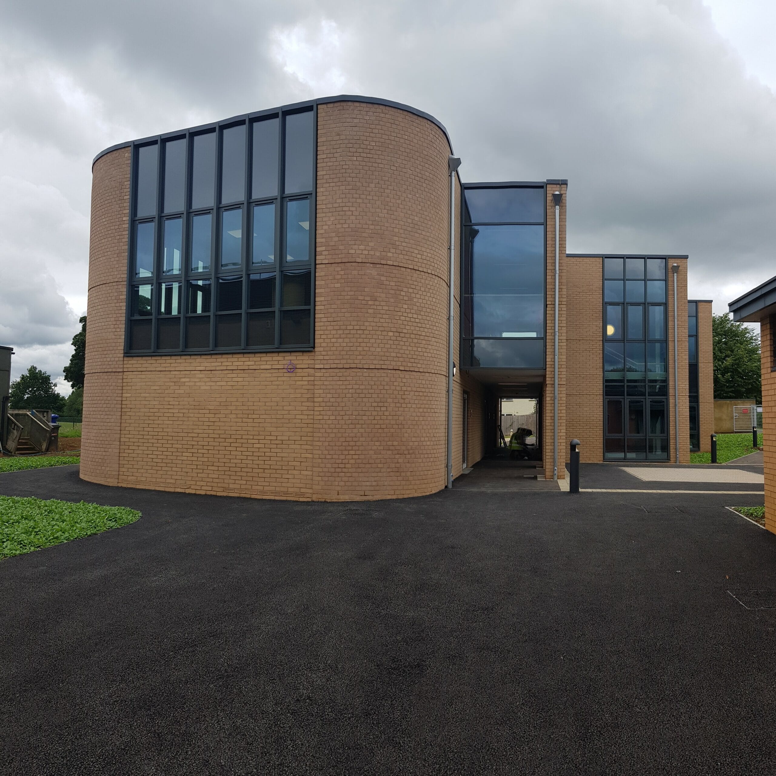 chenderit-school-slide-2-original-scaled.jpg?w=1024&h=1024&scale