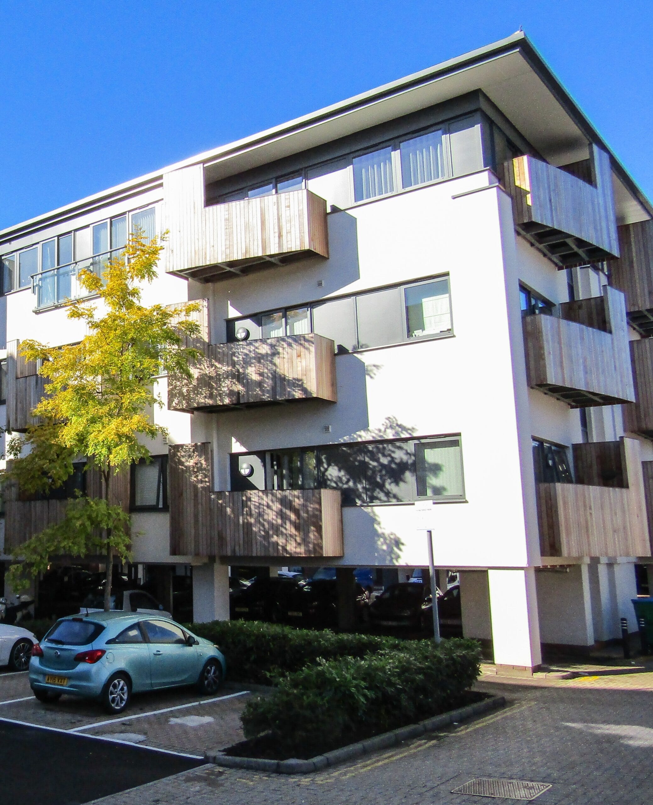 horsham-gates-horsham-slide-2-original-scaled.jpg?w=831&h=1024&scale