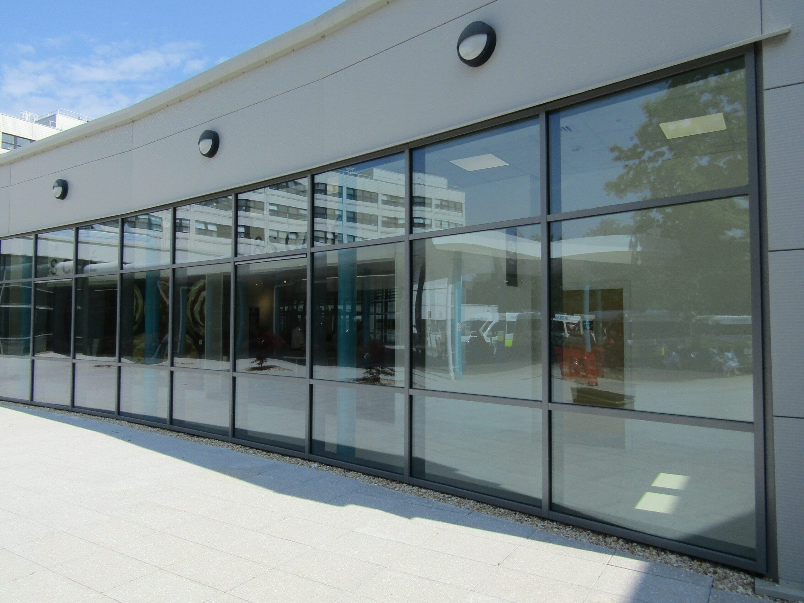 john-radcliffe-hospital-slide-2-original-scaled.jpg?w=1024&h=768&scale