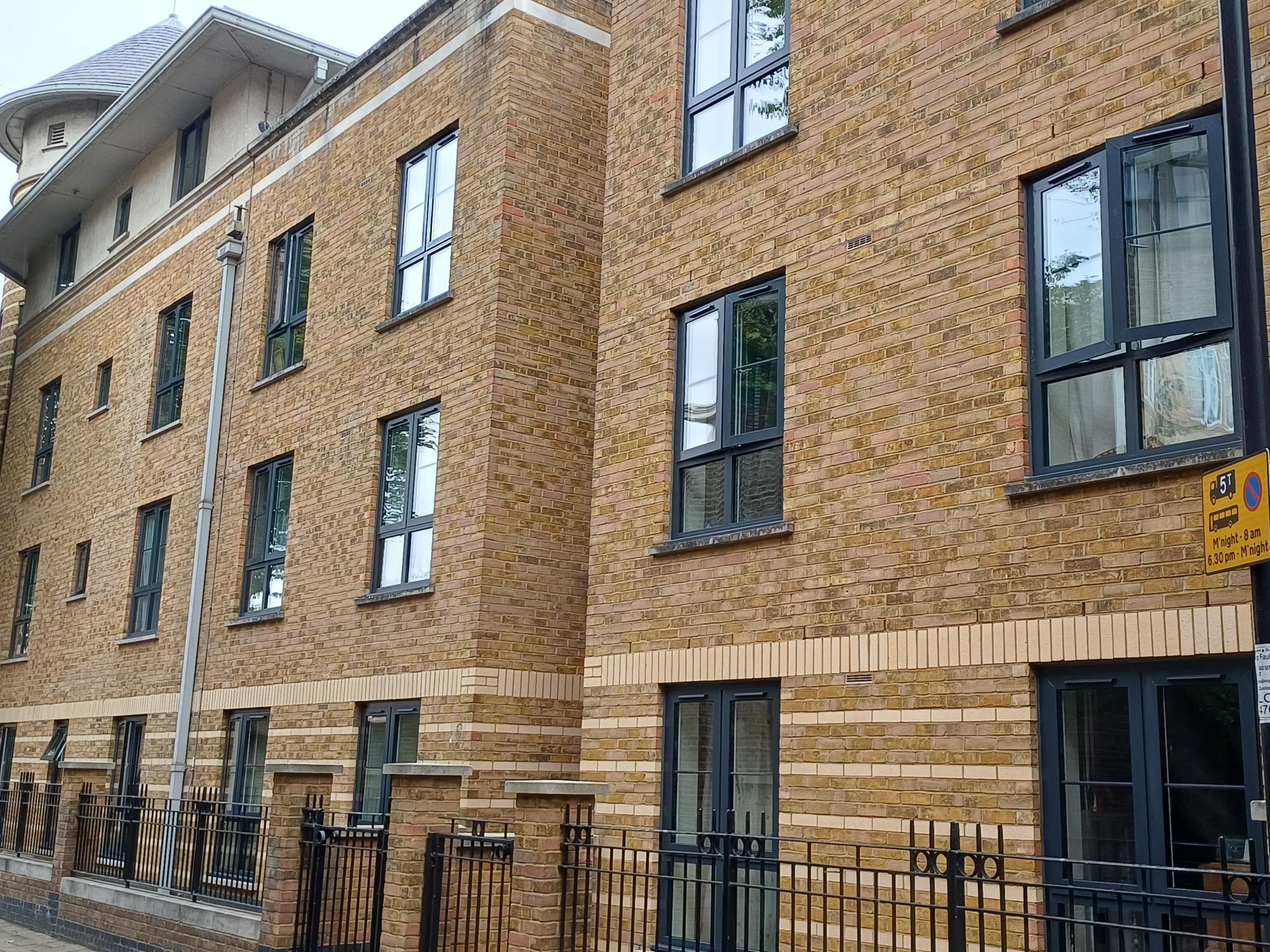 Priory-House-06.jpg?w=1024&h=768&scale